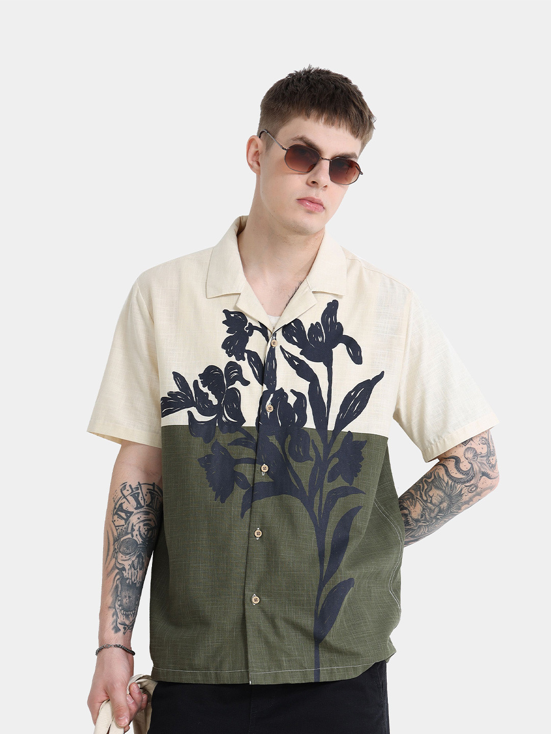 StitchX Men's Short Sleeve Dual-Tone Printed Cuban Collar Shirt Ivory Olive