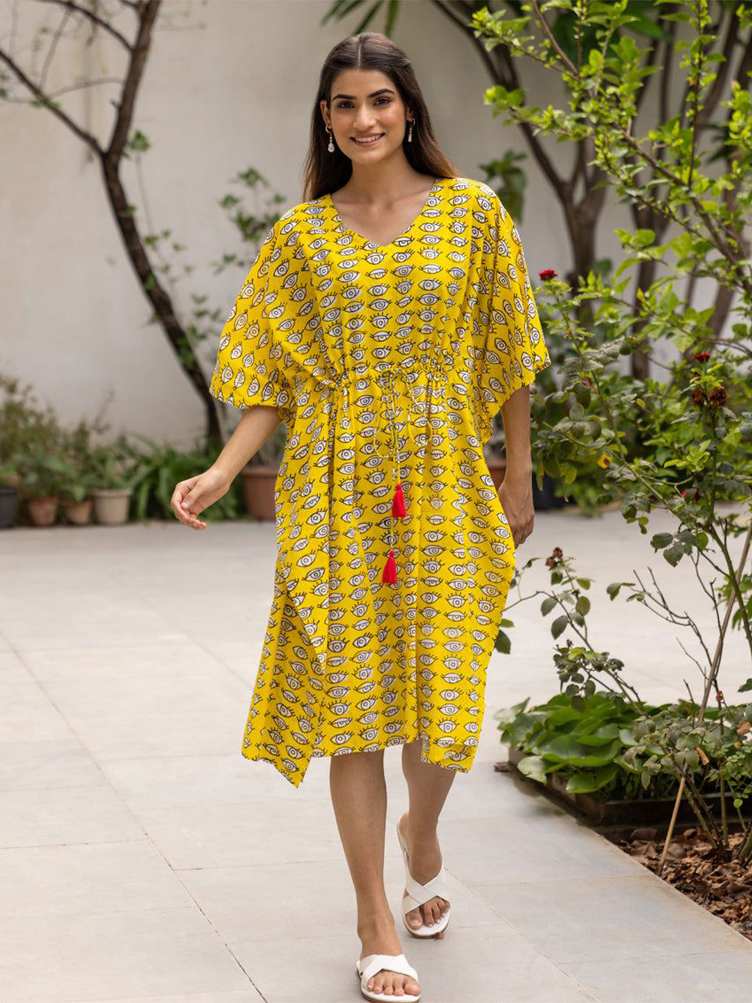 PHUTARI Women Nazar Battu Hand Block Printed Tie-Ups Cotton Midi Kaftan Dress