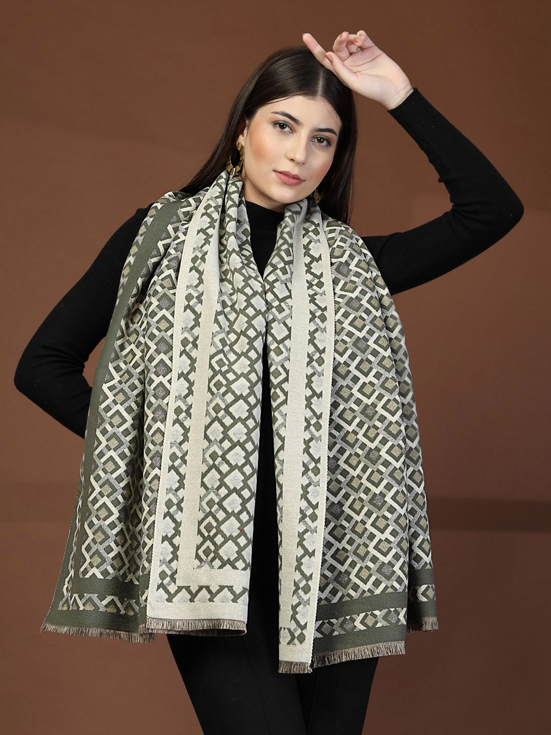 Mafadeny Women Square Pattern Wool Stole