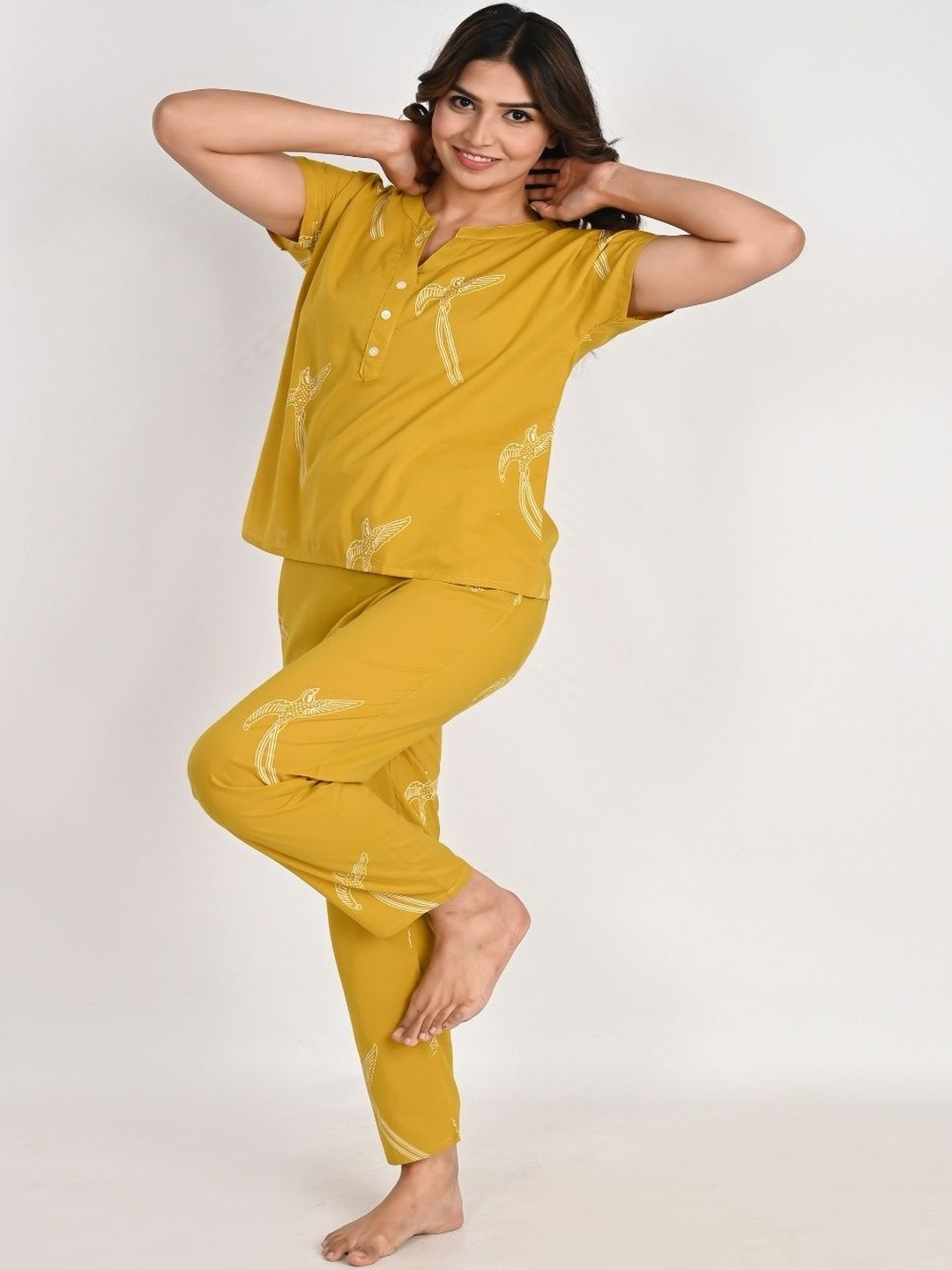 Style Heaven Women Mustard Pure Cotton Floral Printed Short Sleeves Night suits