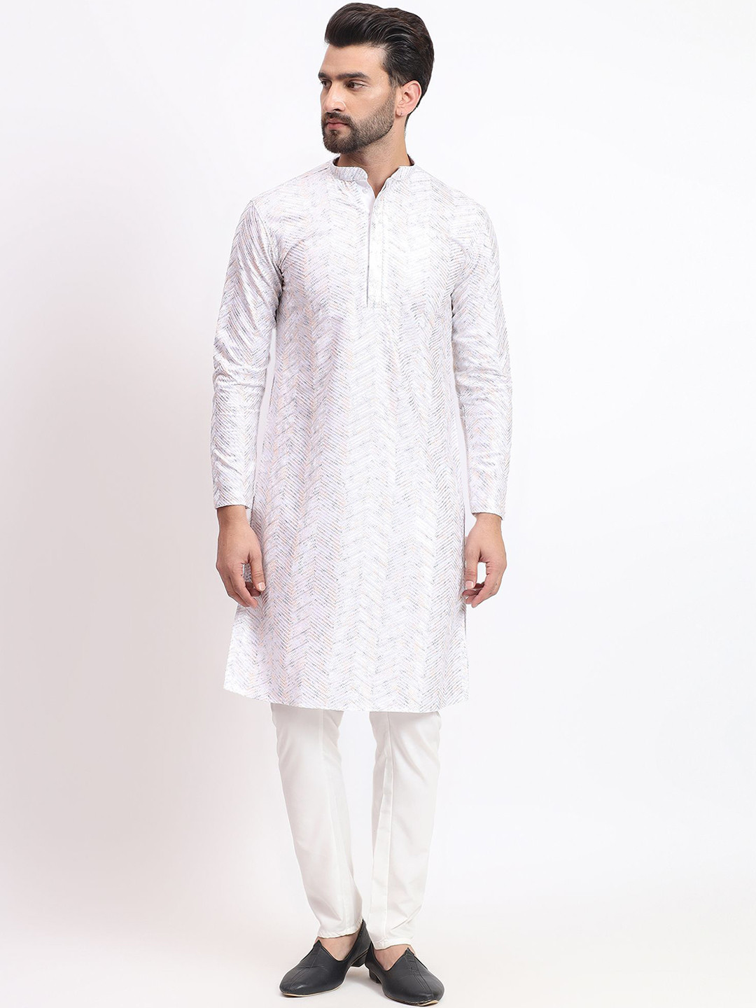 Awadhshree Chevron Printed Mandarin Collar Straight Kurta With Pyjamas