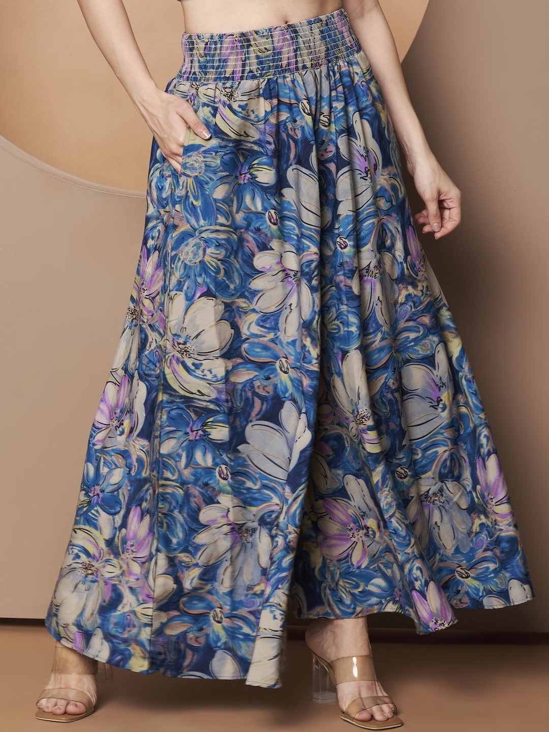 LookShine Women Floral Printed Flared Palazzos