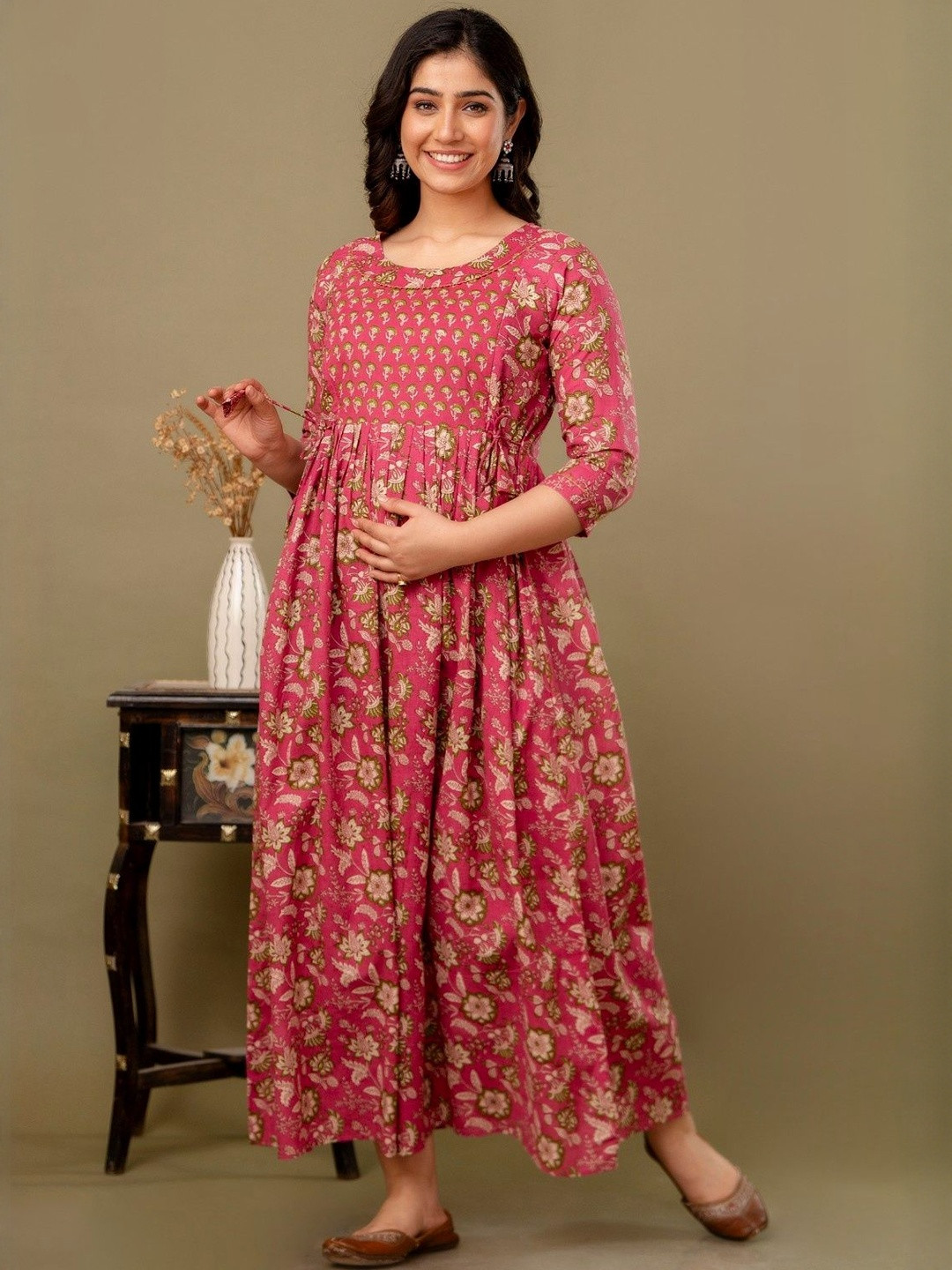 FASHION CLOUD Women Red Floral Printed Cotton Maternity Anarkali Kurti