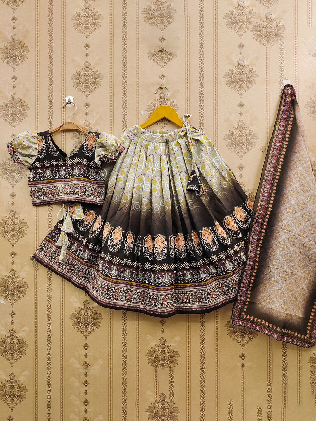 Helene Girls Printed V Neck Short Sleeves Lehenga & Blouse With Dupatta