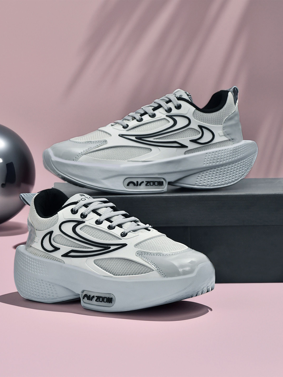 ROTCH Men Non-Marking Sports Shoes