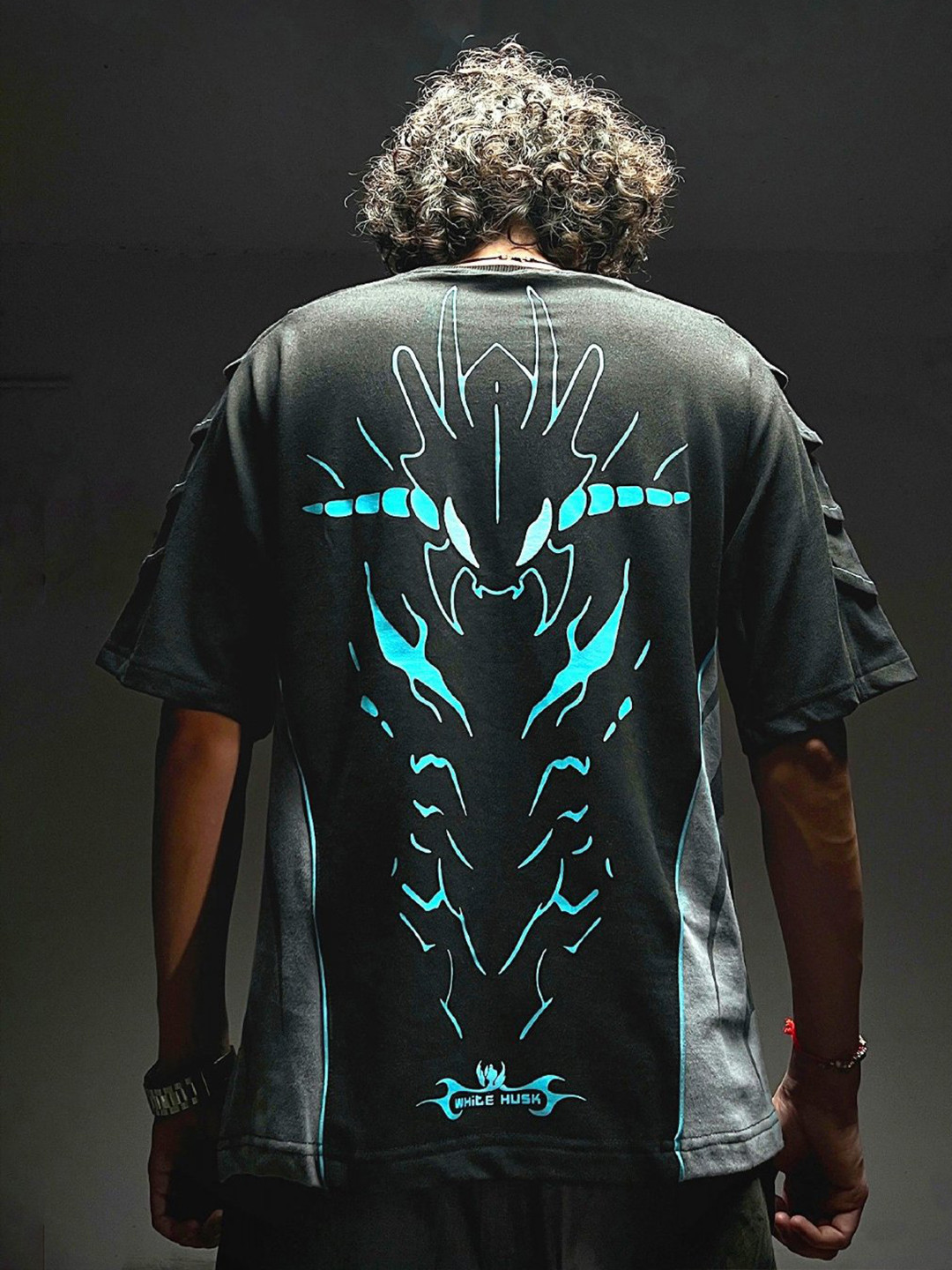 WHITE HUSK Men Beru Solo Leveling Anime Printed Cotton Oversized Tshirt