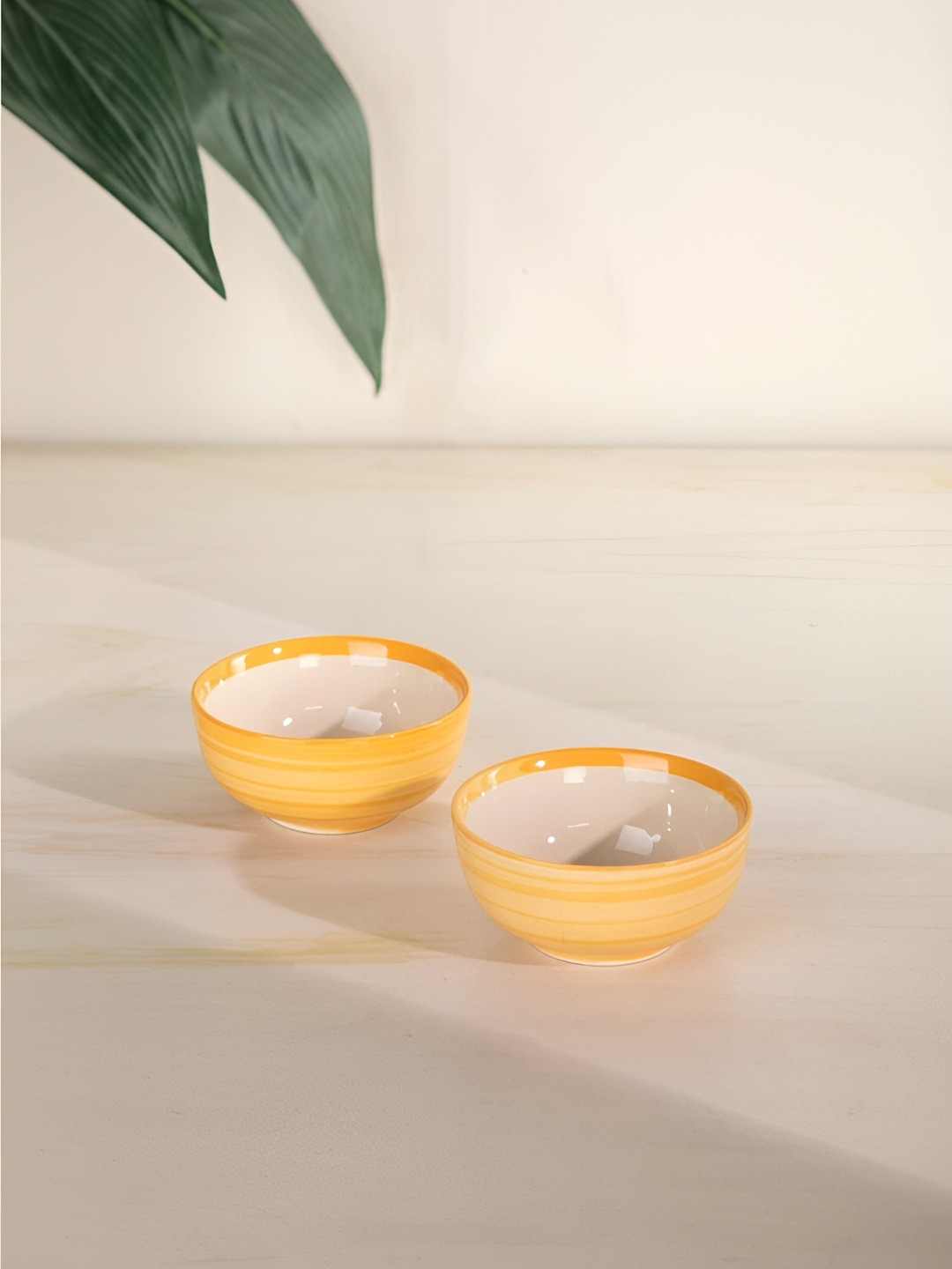 FREEDOM TREE Quemon Yellow & Green 2 Pieces Printed Ceramic Serving Bowls
