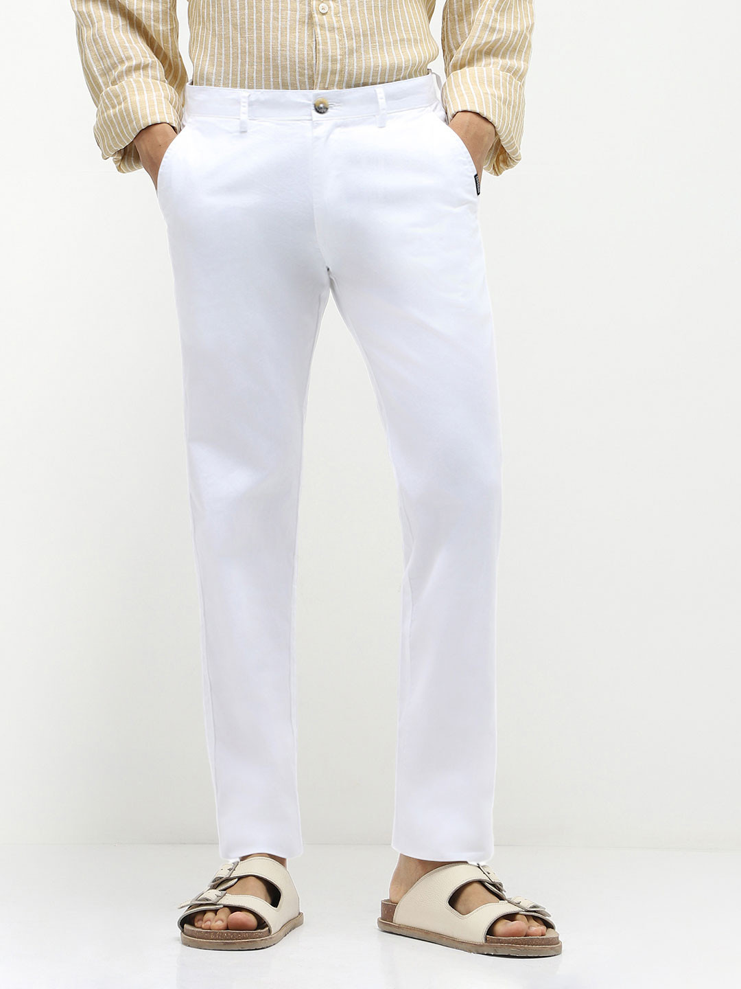 Urbano Fashion Men White Slim Fit Easy Wash Trousers