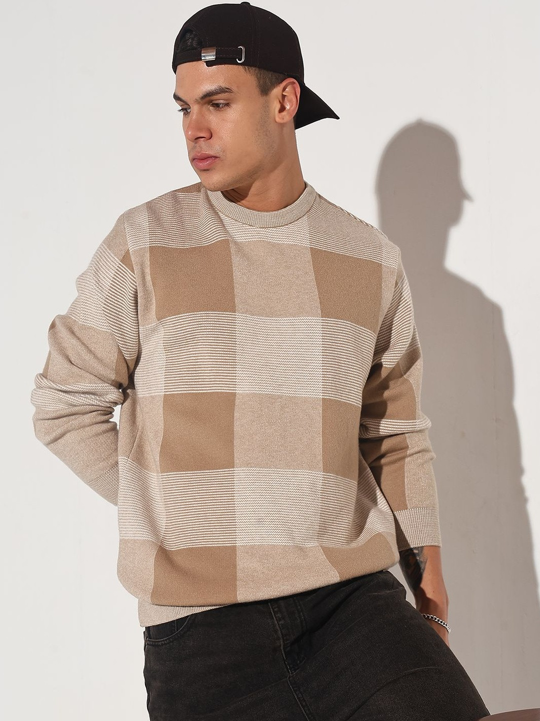 SHOWOFF Men Checked Brown Ribbed Round Neck Pullover