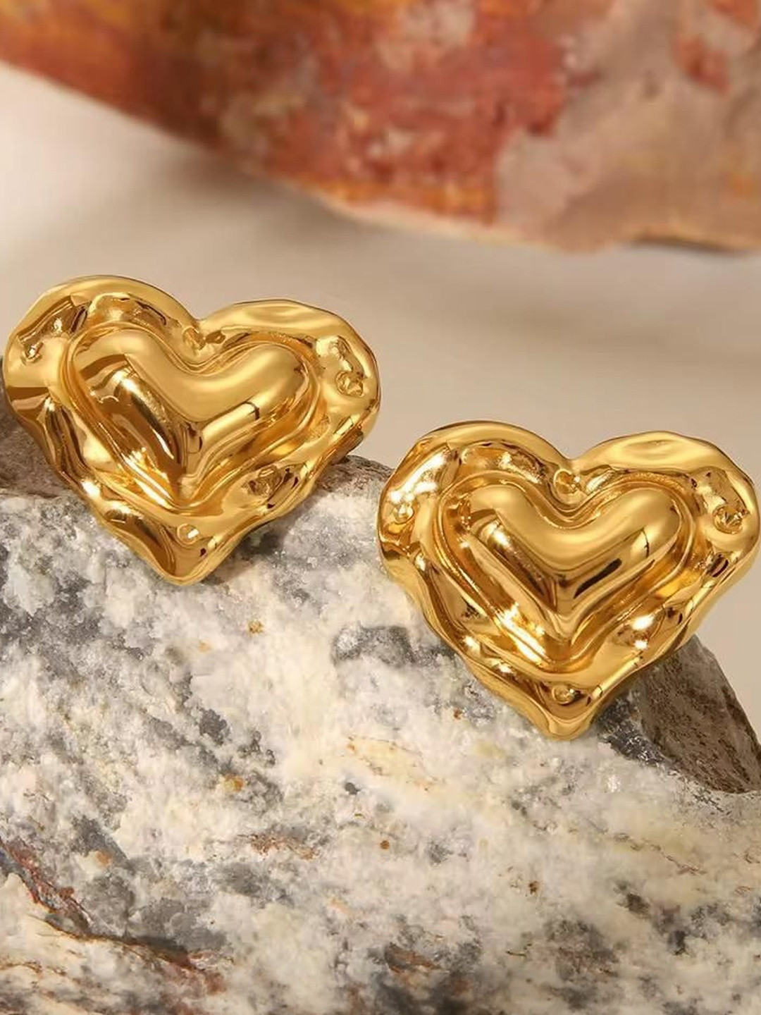 TANLOOMS Heart Shaped Gold-Plated Studs Earrings