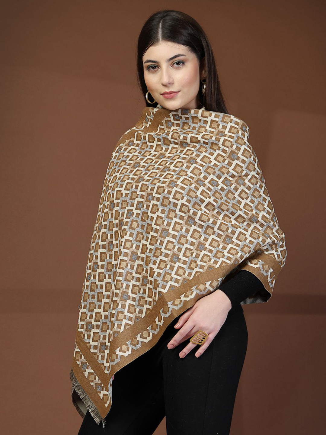 Mafadeny Women Wool Stole with Square Pattern