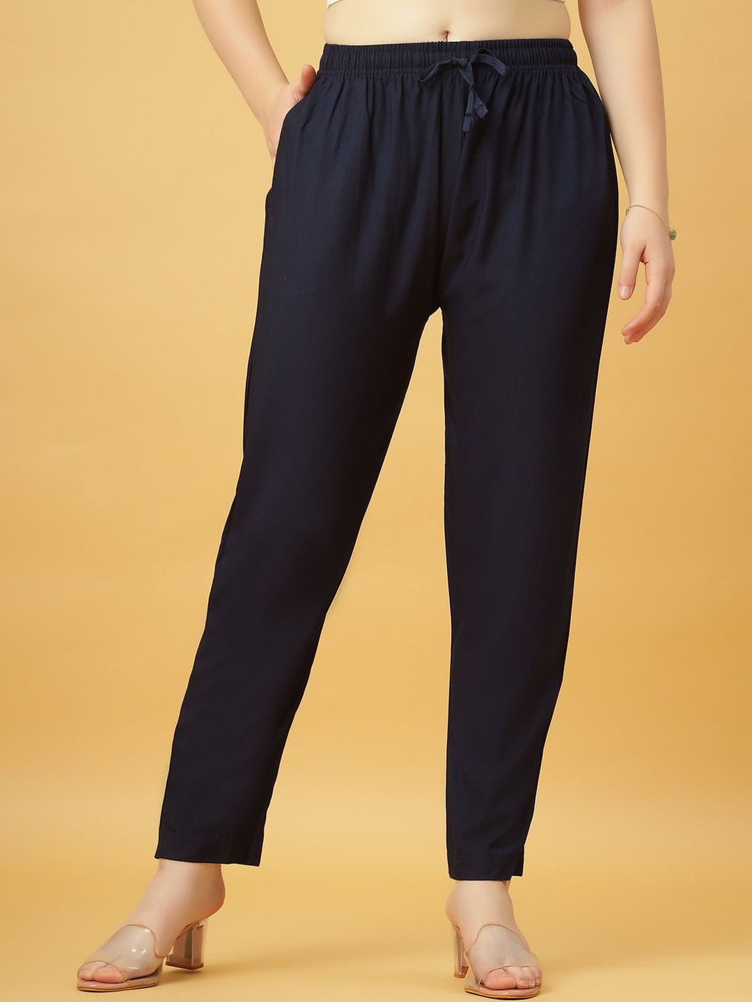 GANIX FASHION THAT DEFINE YOU Women Relaxed Straight Leg High-Rise Pleated Trousers