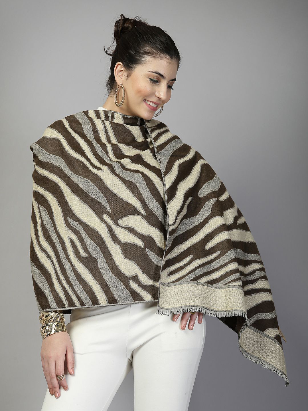 Mafadeny Women Zebra Printed Fringed Stole