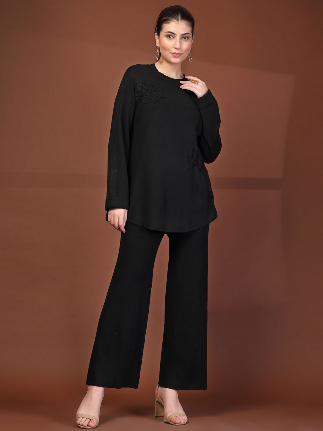 Mafadeny Winter 2-Piece Round Neck Co-ord Set with Floral Applique Tunic & Wide-Leg Pants