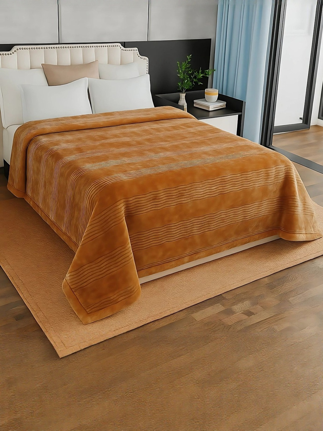 Signature Brown 380 GSM Double Bed Blanket
