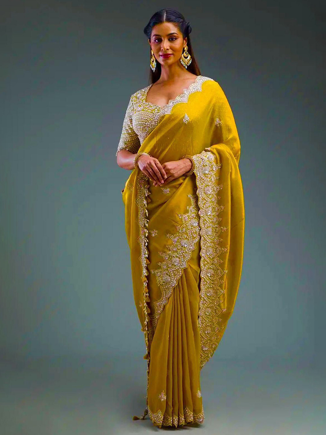 A.G.M.G FASHION Ethnic Motifs Sequinned Embroidered Saree