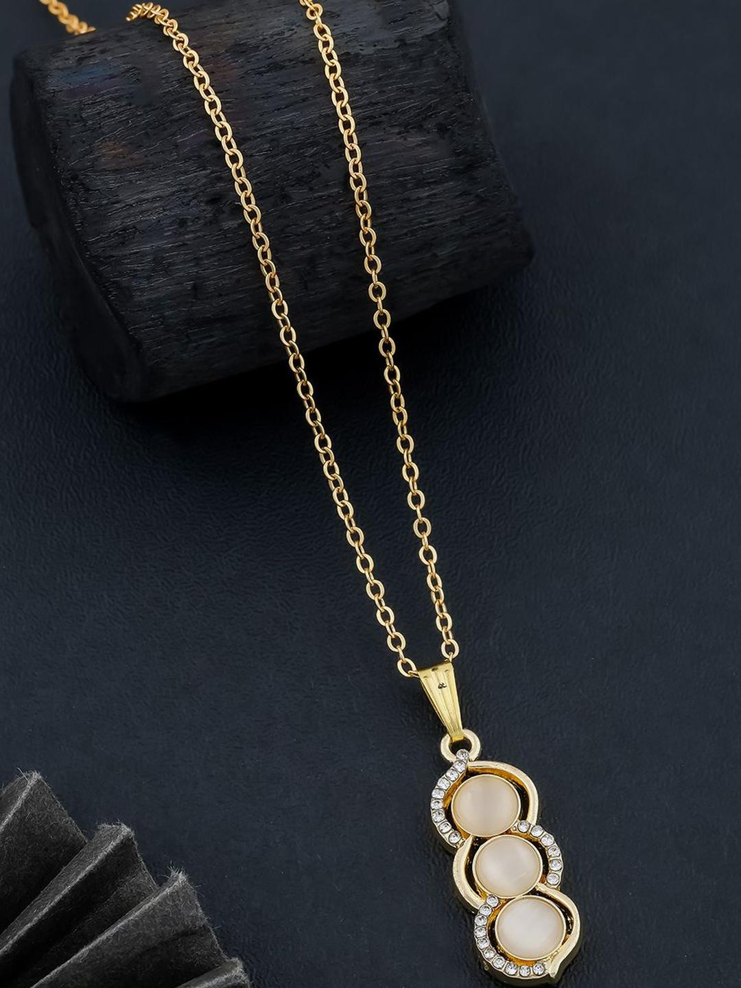 DressBerry Gold-Plated Triple Off white Stone Pendant