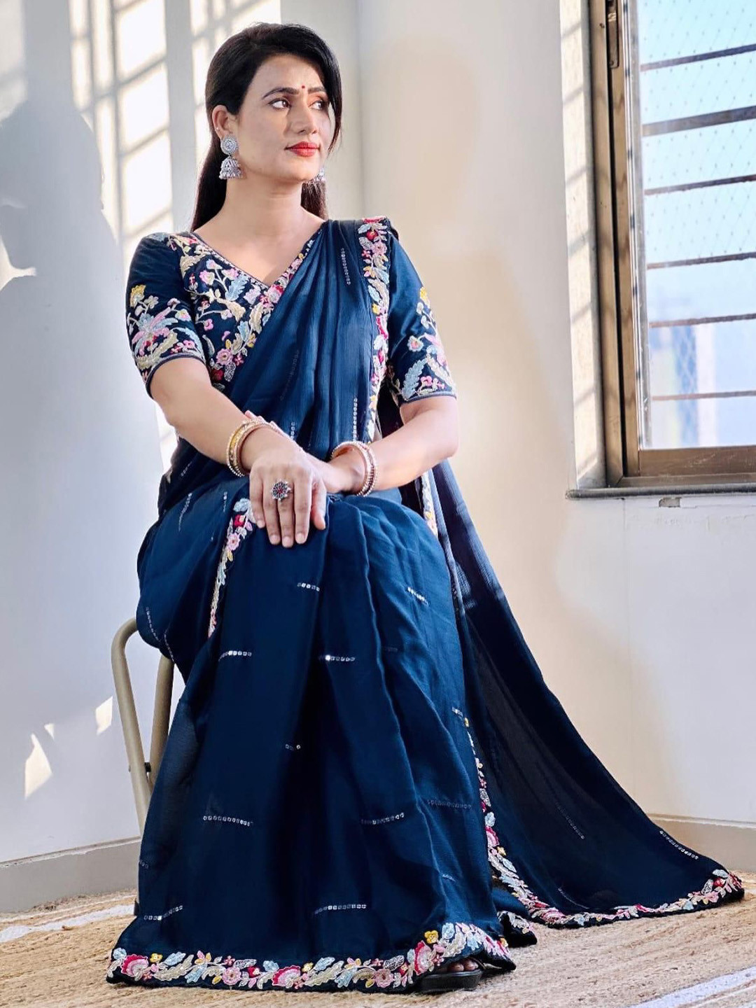 A.G.M.G FASHION Embellished Embroidered Border Saree With Blouse Piece