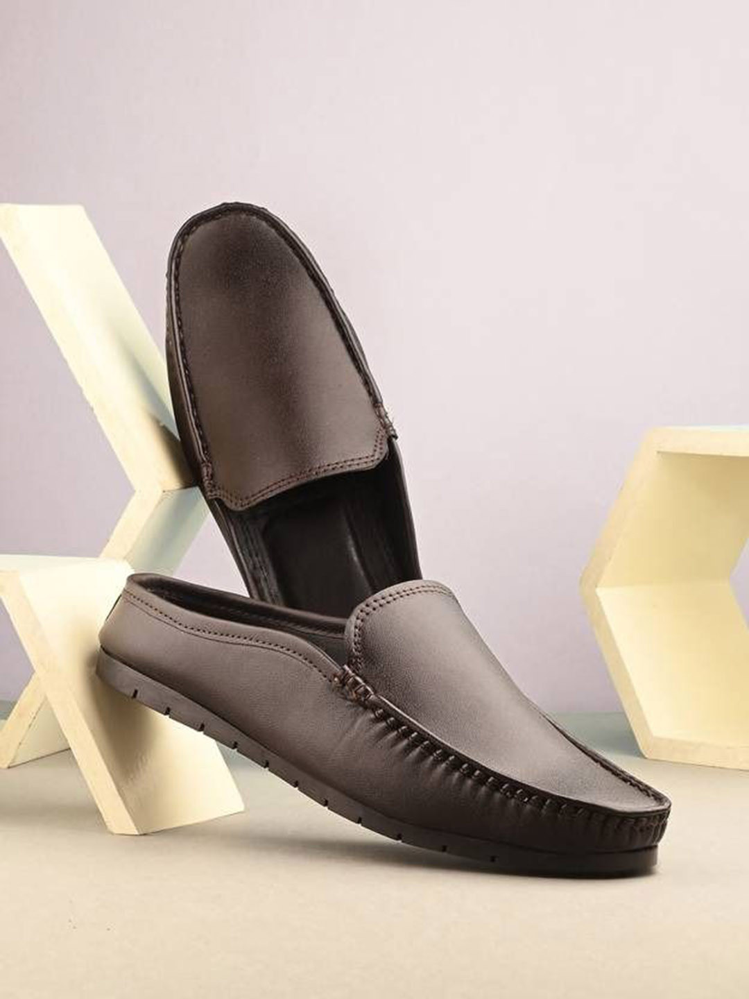 Provogue Men Round Toe Slip On Lightweight Loafers