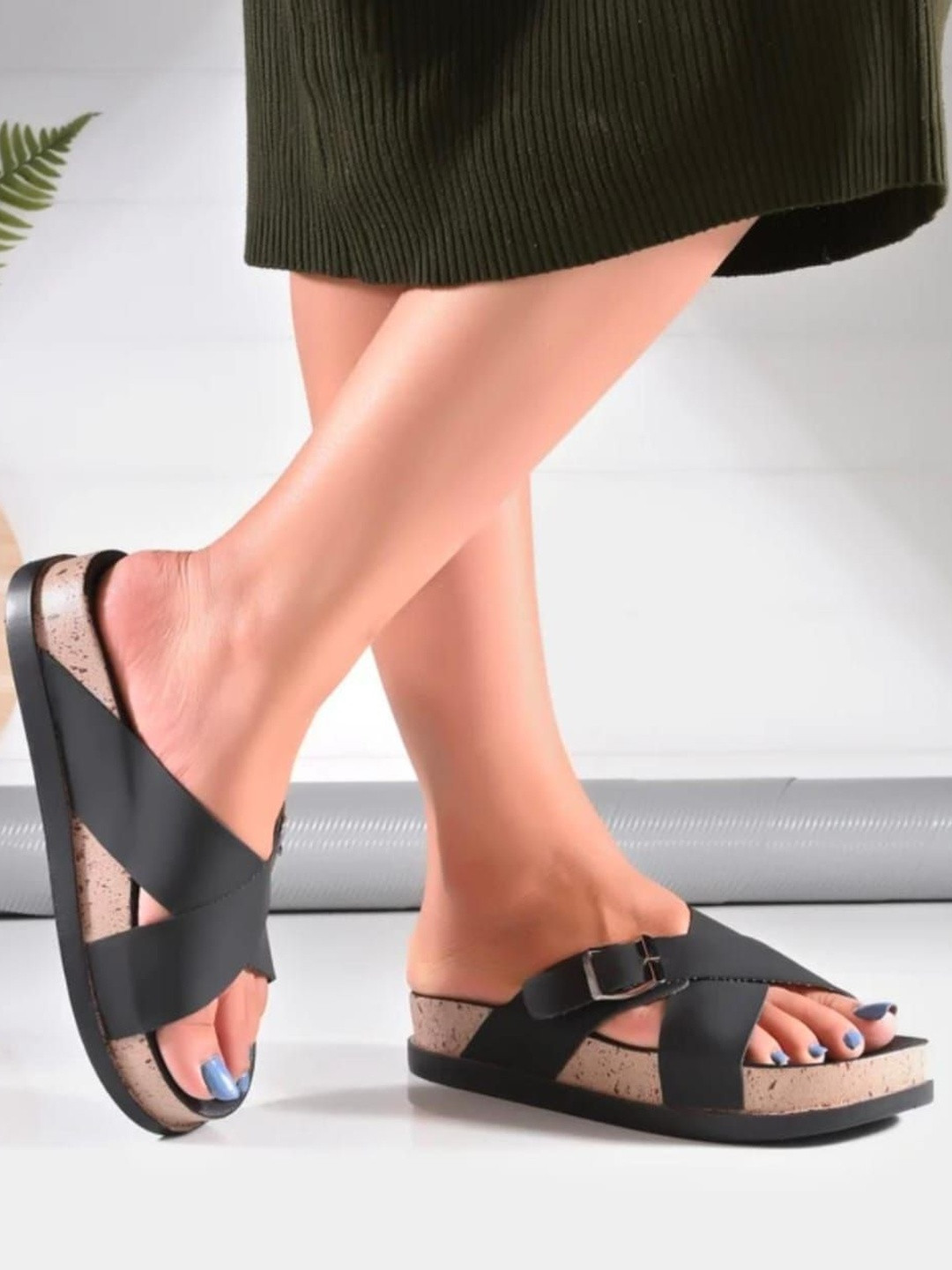 Shozie Girls Black Open Back Sliders