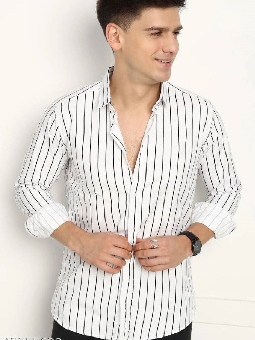 Eleni Trendz Men White & Black Spread Collar Striped Long Sleeve Cotton Shirt