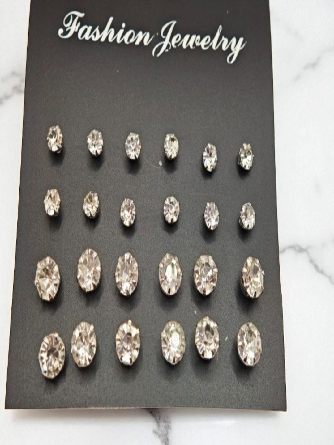 SAPRAA TRENDS Circular Set Of 12 Studs Earrings