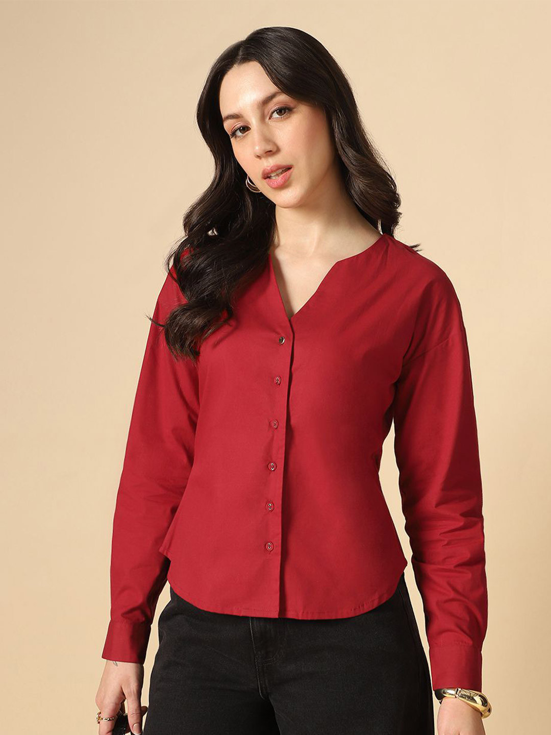 Globus Women Maroon V-Neck Cuffed Sleeves Solid Curved Hem Workwear Shirt