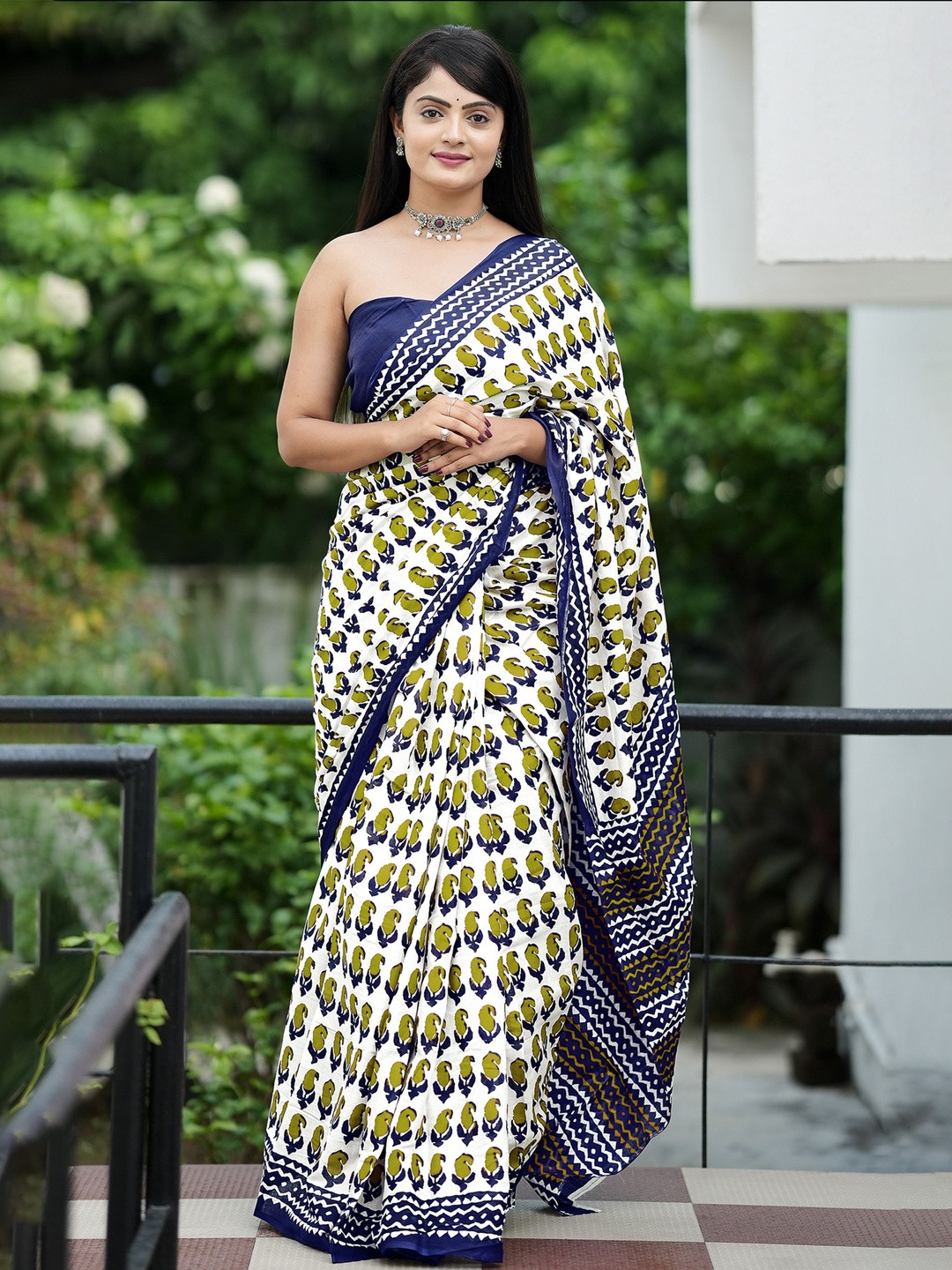 Anouk Cream Batik Pure Cotton Sarees
