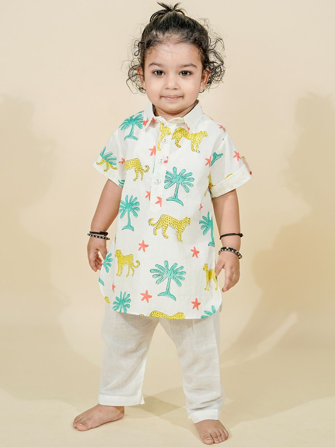 Chanda Mama Boys Jungle Tales Printed Pure Cotton Straight Kurta with Pyjamas