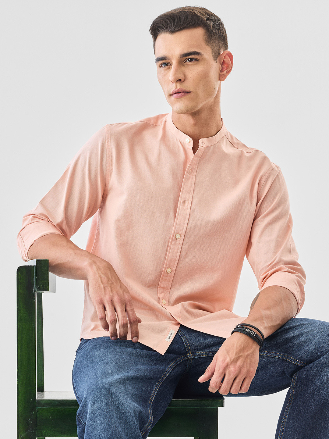 Snitch Men Peach Solid Band Collar Shirt