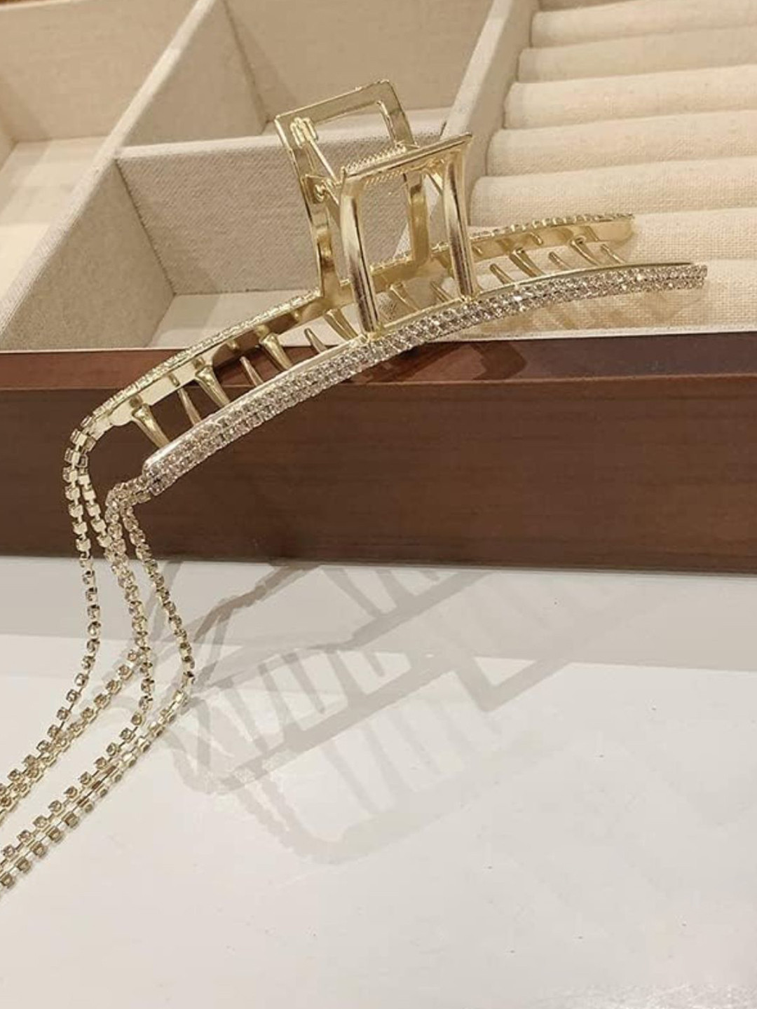 Puchku Kids Stone Tasel Hair Claw Clip