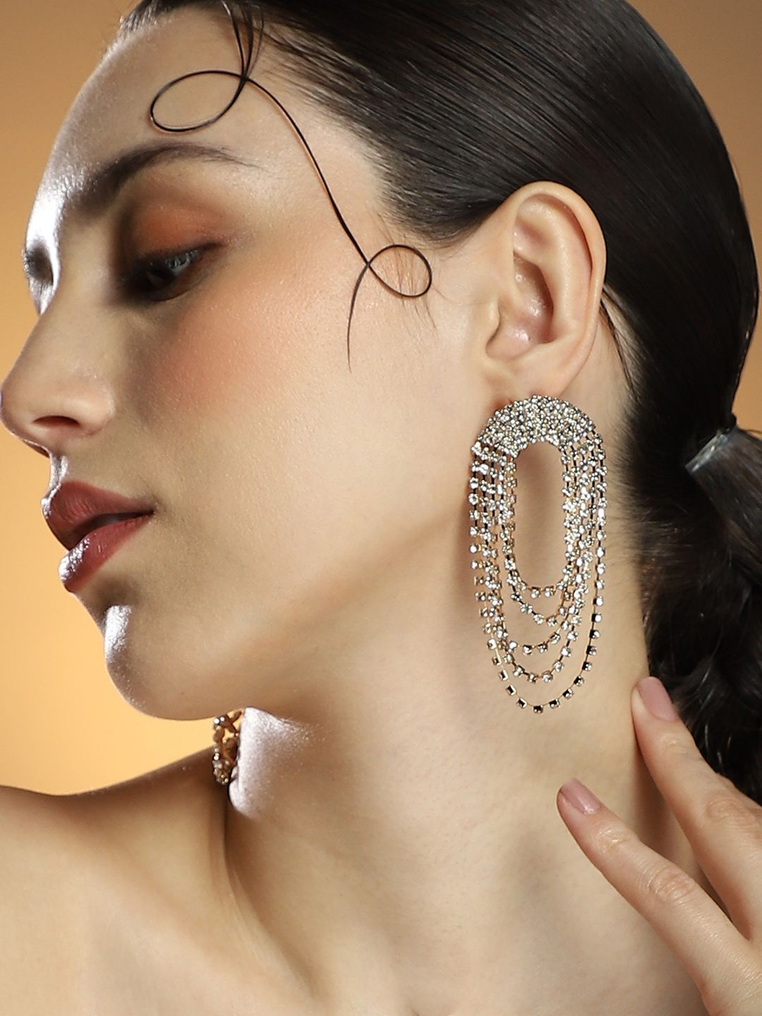 SOHI Women Chalice Silver Bling Drop Earrings