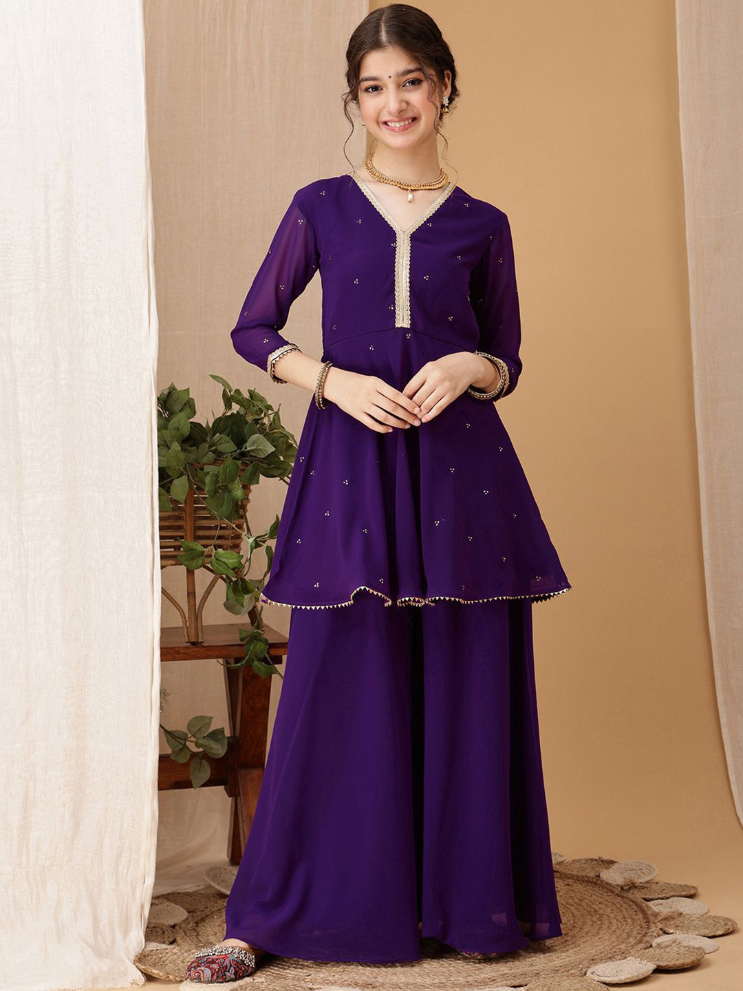 Inddus Girls Ethnic Motifs Embroidered V-Neck Georgette Zari & Mukaish Kurta With Palazzos