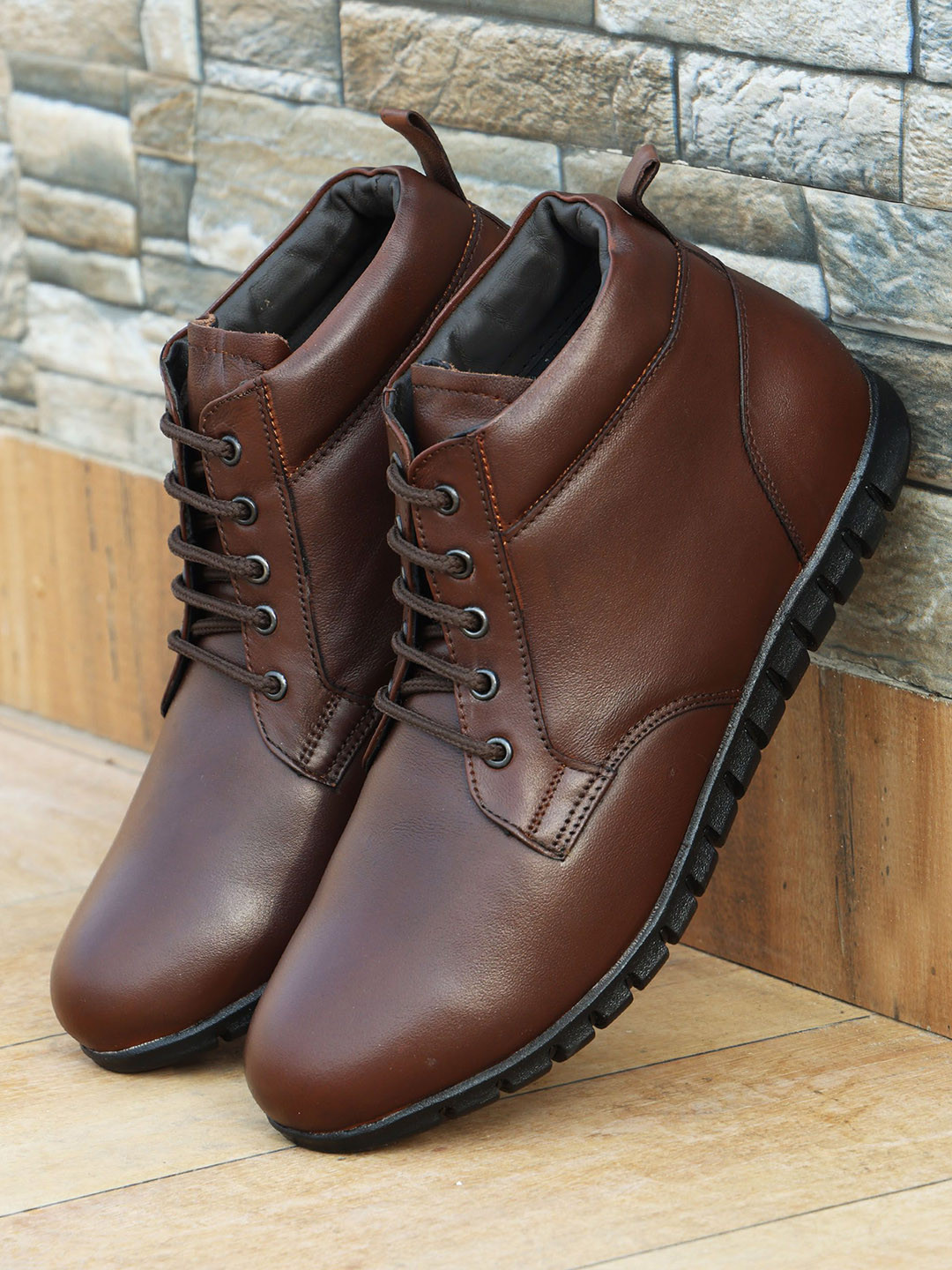 Celtic Men Pointed Toe Mid-Top Leather Regular Boots
