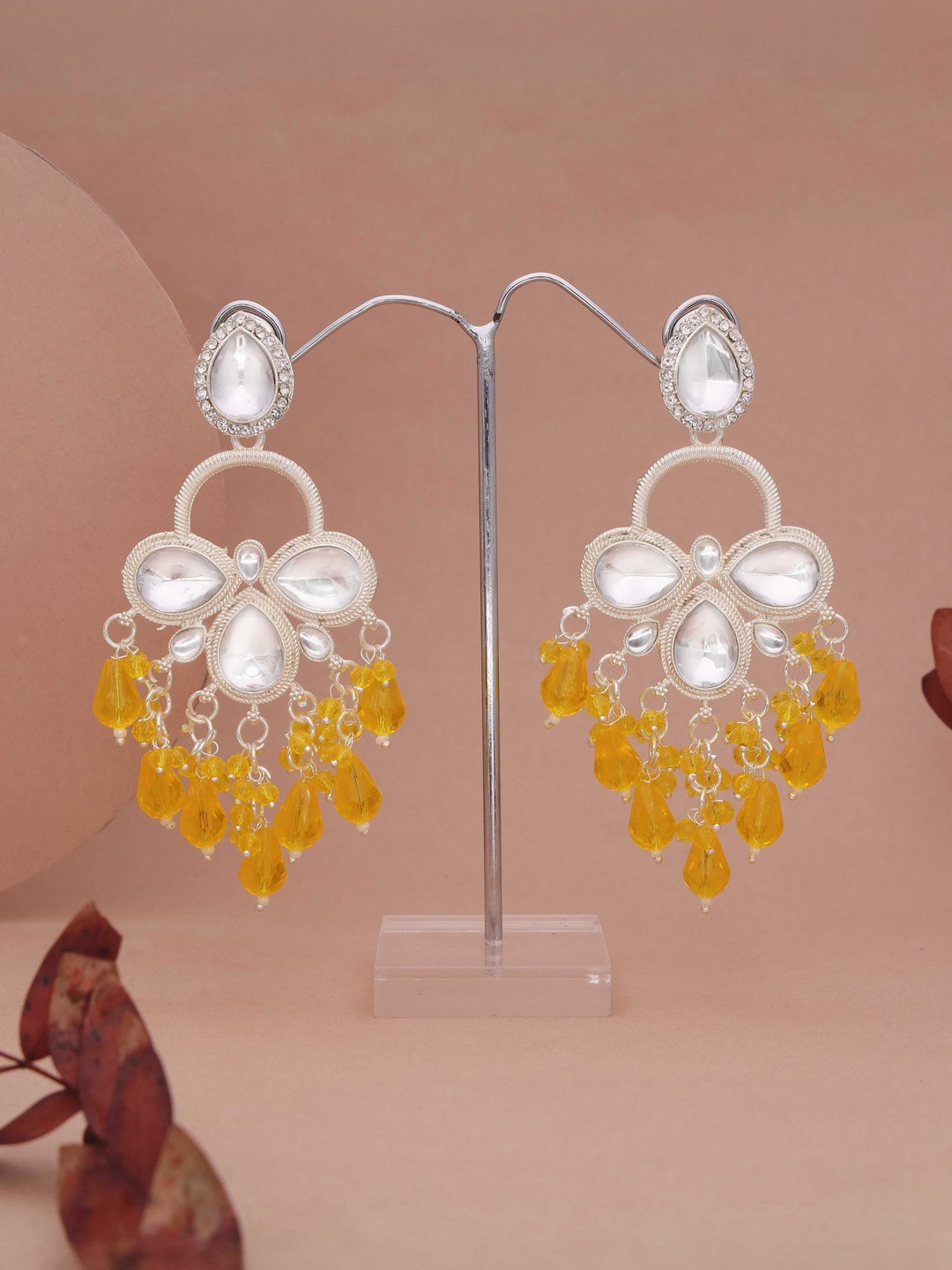 DIVASTRI Traditional Kundan Earrings