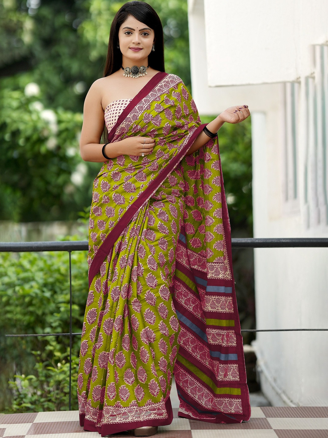 Anouk Green Batik Pure Cotton Sarees