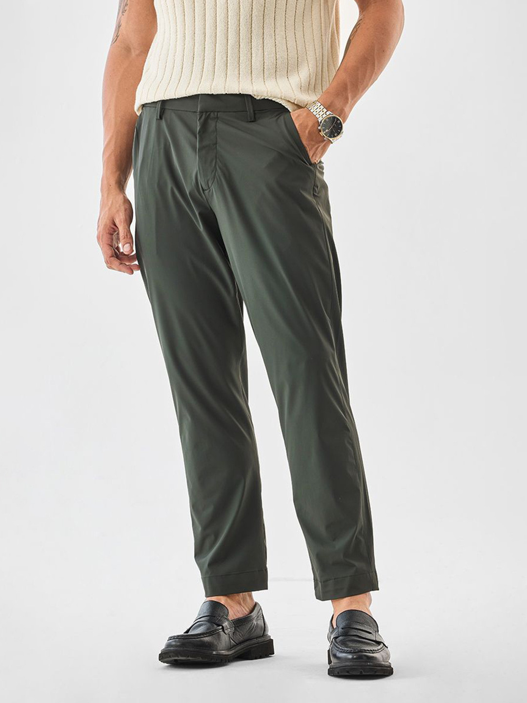Snitch Men Dark Green Mid-Rise Slim Fit Chinos