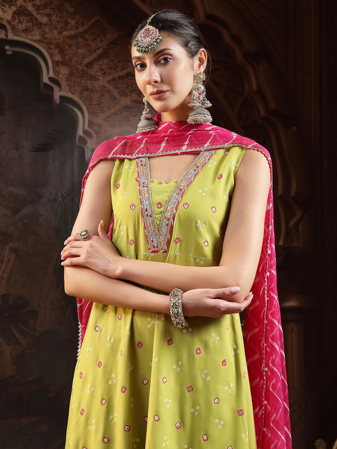 Stylum Women Bandhani Printed Bandhej A-Line Thread Work Pastels Kurta With Dupatta