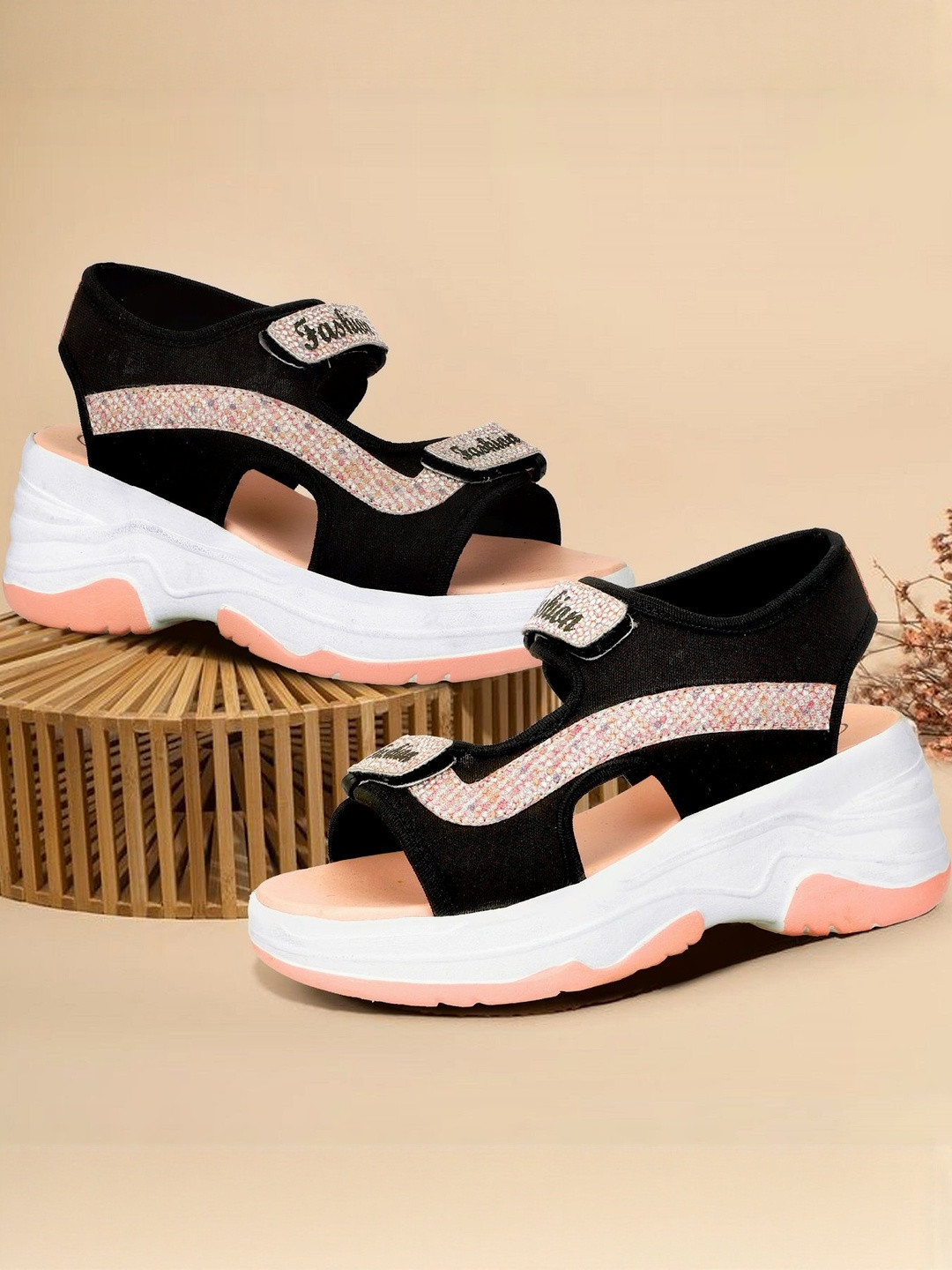 Shozie Girls Multicolor Synthetic Casual Comfort Sandals