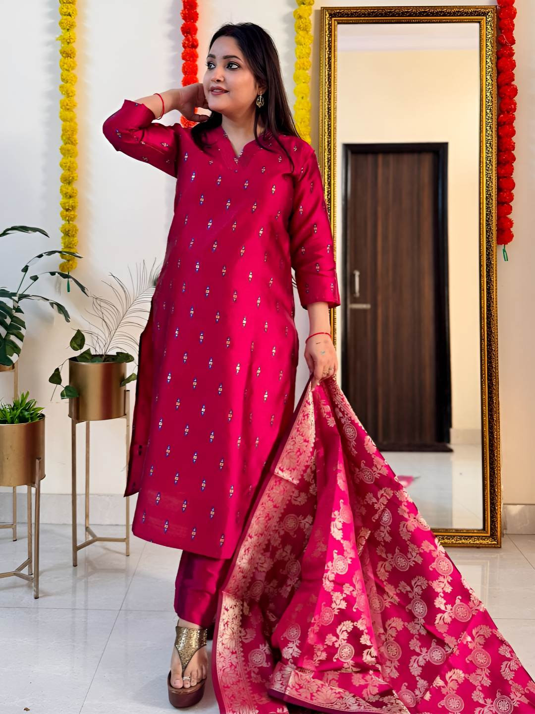 Peach Petals Women Ethnic Motifs Regular Kurta With Trousers & Dupatta Kurta Sets