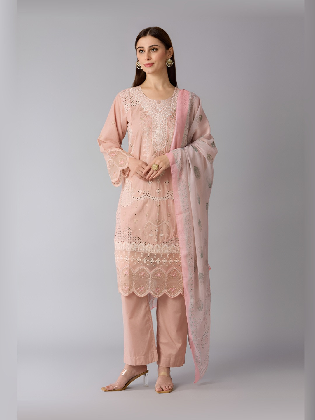 DESIGN ELEMENTS Ethnic Motifs Embroidered Thread Work Organza Kurta & Trousers & Dupatta