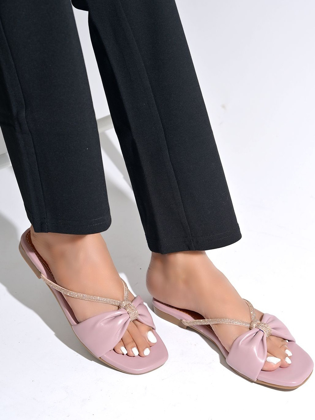 SZN Women Mauve Embellished Western Party Open Toe Flats