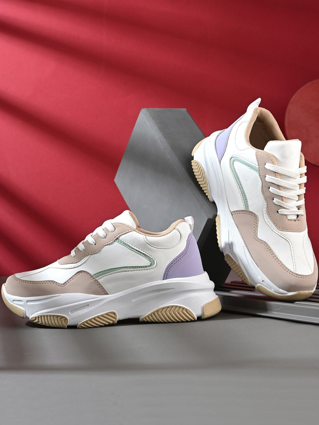 DRACKFOOT Women Colorblocked Ultra Soft Cushion Lace-Up All-Day Comfort Sneakers