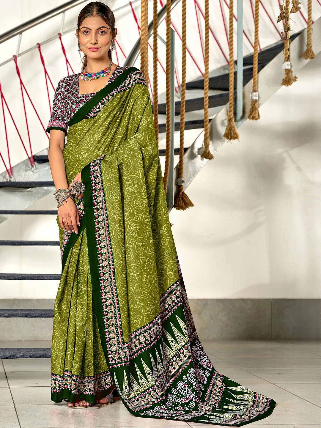 Moda Rapido Women Green Pure Cotton Designer Block Print Saree