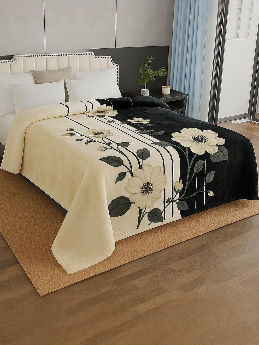 Signature Floral Mink Mild Winter 500 GSM Double Bed Blanket