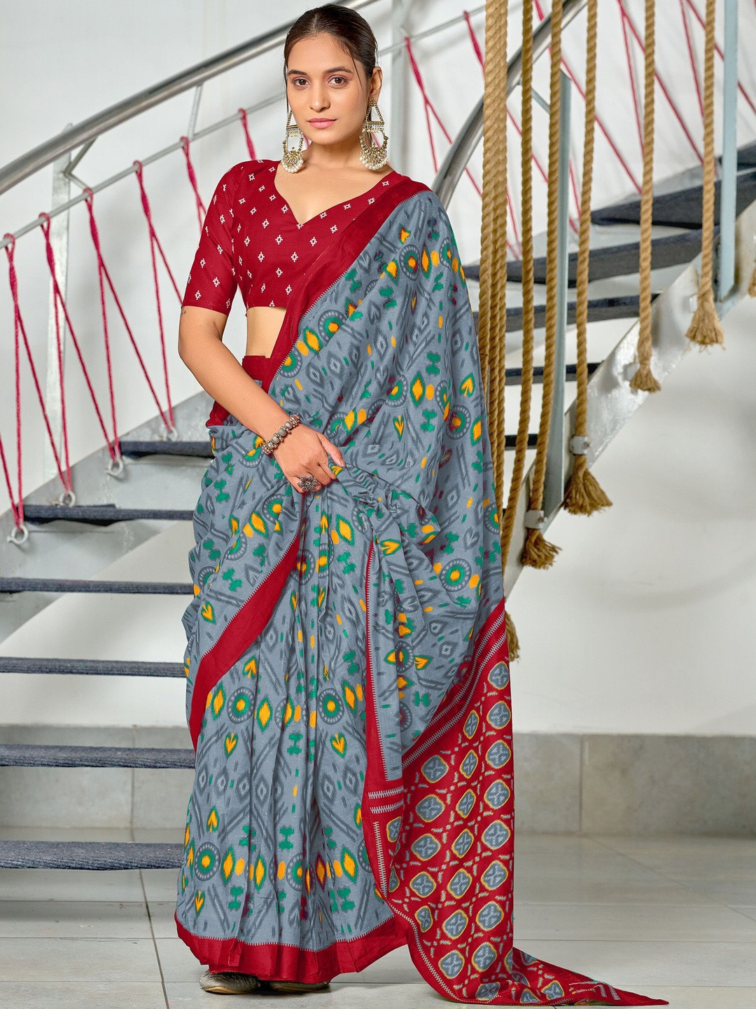 Moda Rapido Women Grey Pure Cotton Designer Block Print Saree