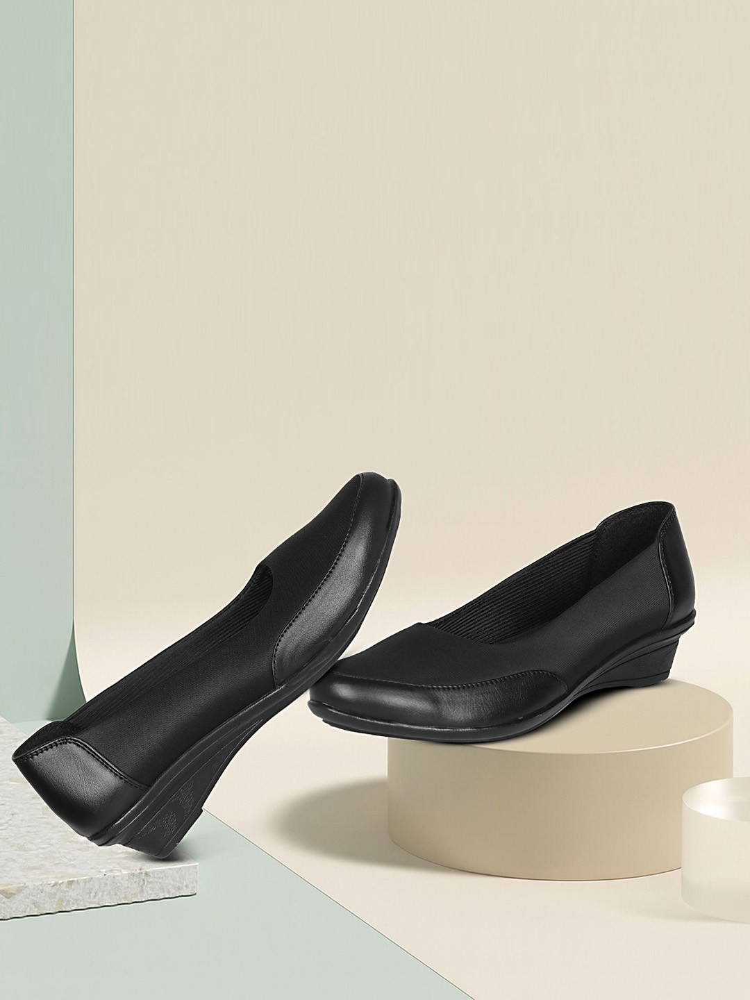 FOOTSHEZ Women Pointed Toe Wedge Heels