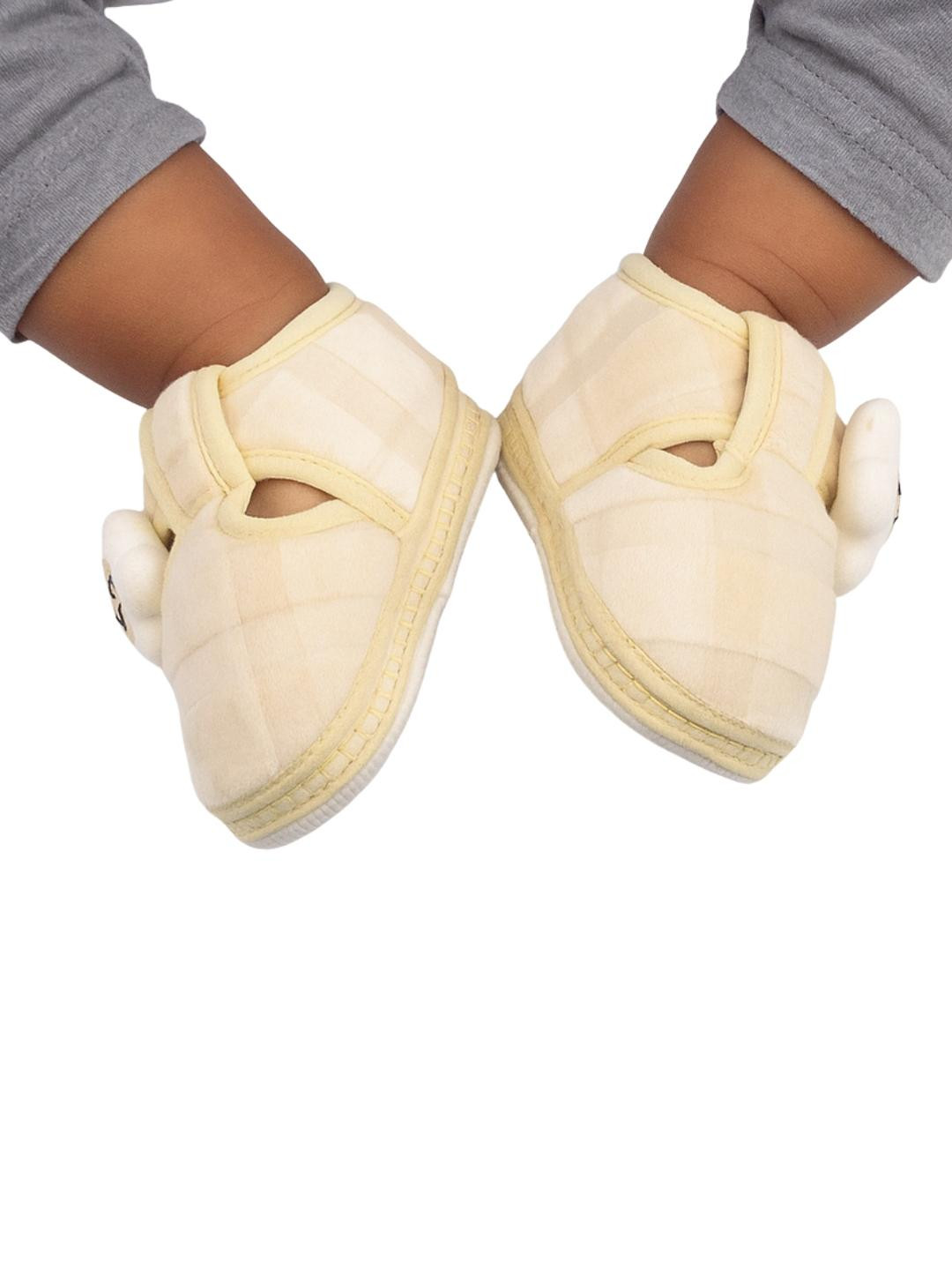 NESKA MODA Unisex Kids Cream Cotton Booties