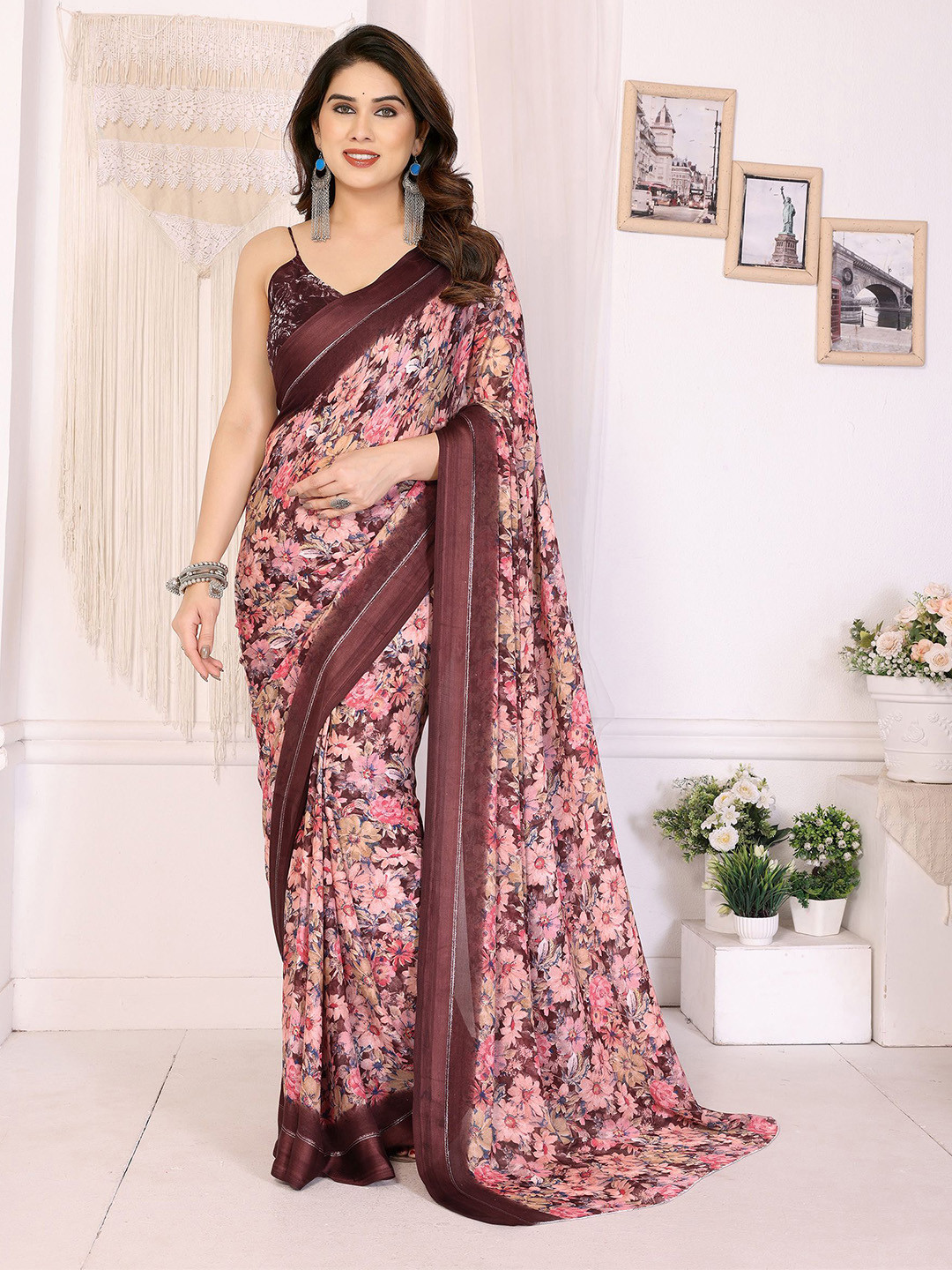 Mitera Maroon Designer Chiffon Printed Saree