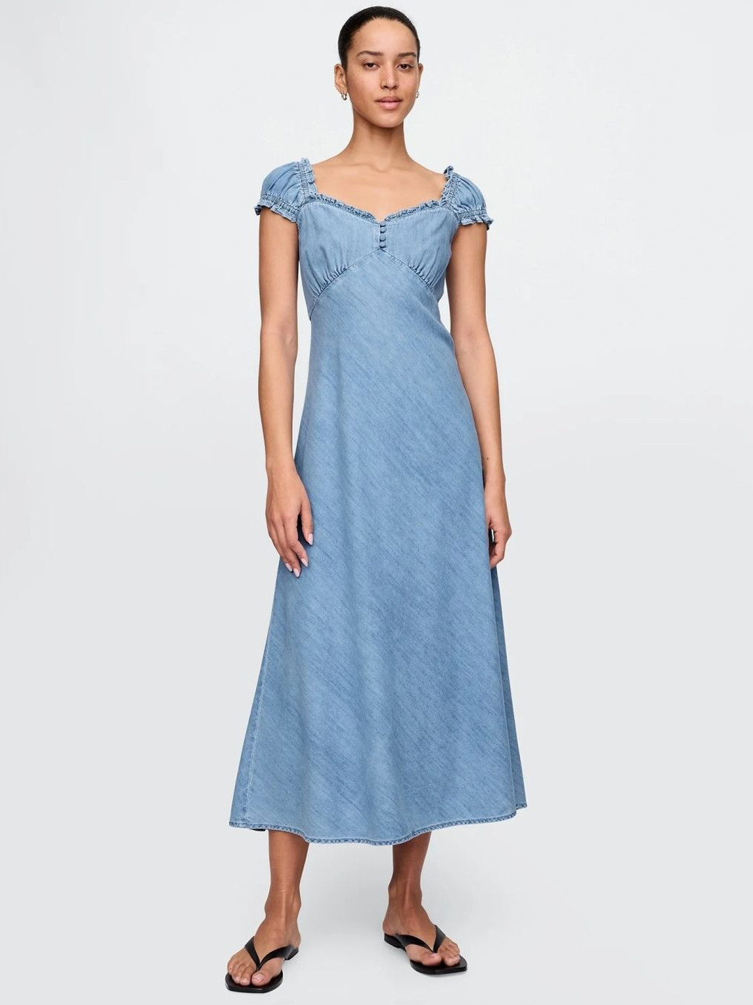 GAP Women Solid Sweetheart Neck Maxi Dress